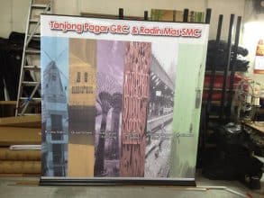 2 x 2 meter portable pull up banner