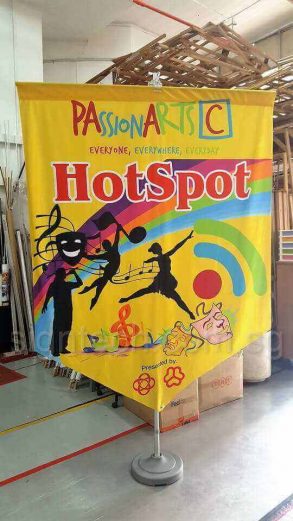 Fabric banner on Clip pole