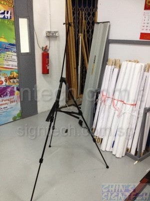 Easel stand for foam board - side view