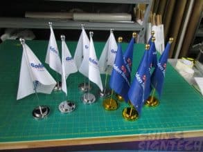 Table flags - Gold and Silver