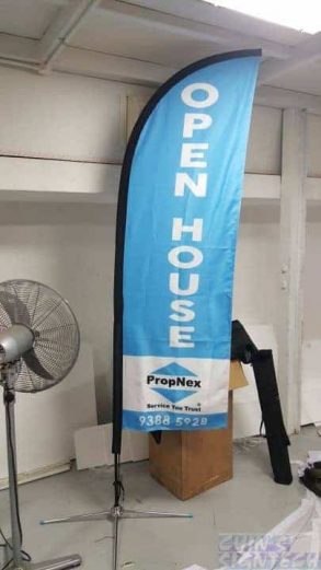 Small feather flag for property advertising - Front View