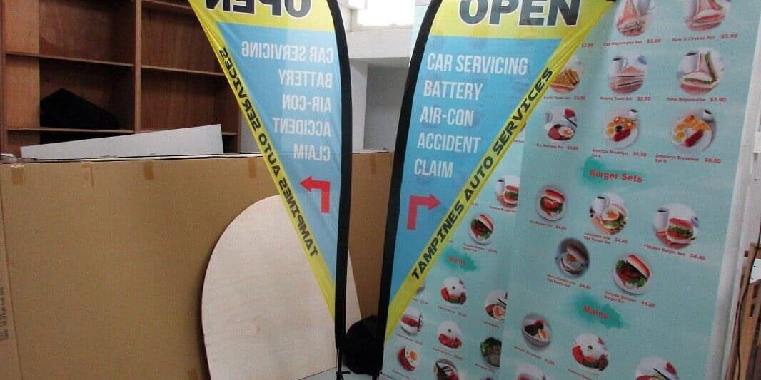 2.2m Small size Teardrop flying banner Single sided printing on 110 gsm for Vehicle Workshop