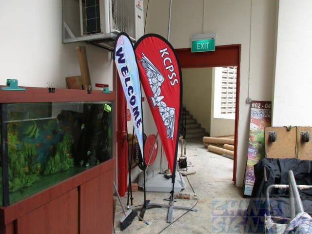 2.2m Teardrop flying banner on metal stand