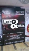 8 x 5ft Photo Booth backdrop for dancing with friends - Black and white