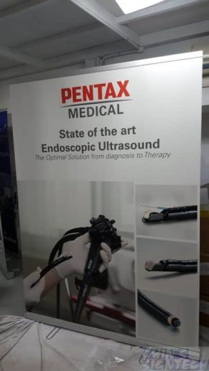 1.5 x 2m Pull up banner - Pentax