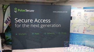 Pulse Secure Fabnric Pop Up Display - 4x3