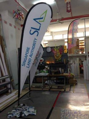 3.3m teardrop banner for SLA