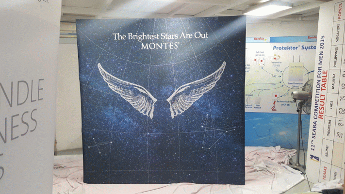 Fabric Pop Up Display -angel with wings