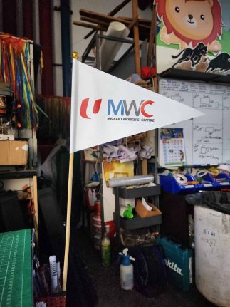 Traingle shape Hand waving flag double sided