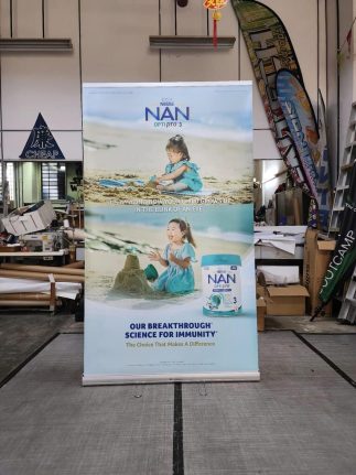 Pull Up Banner with non-curling sides- 1.2m x 2m