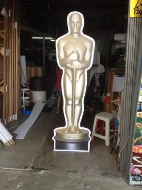 Oscar foamboard cutout